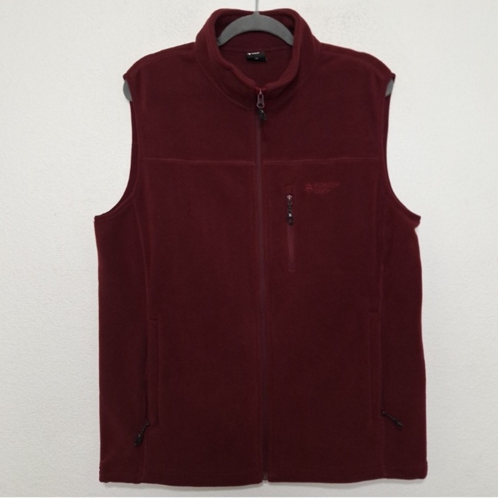 Pioneer Camp Men's Burgundy Outdoor Gorpcore Warm Cozy Fleece Vest Jacket Size M